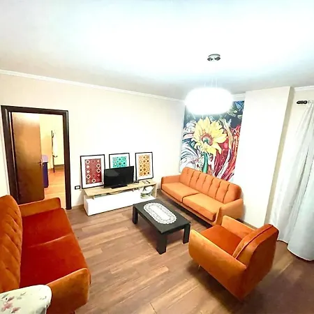 Spacious Apartman Tirana